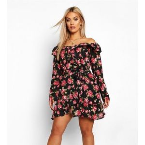 Plus floral ruffle wrap dress